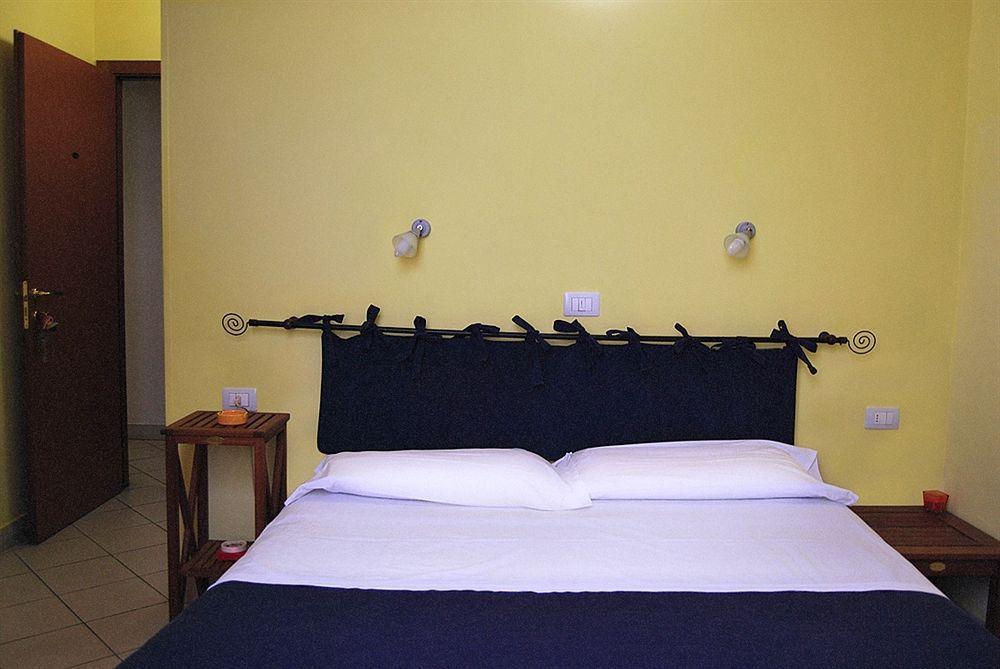 Albergoteatro Λα Σπέτσια Εξωτερικό φωτογραφία